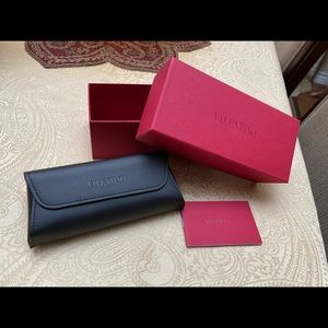 Valentino Sunglass Flip Case NEW
